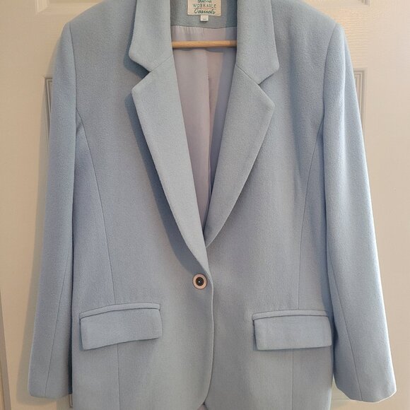 Vintage Jacket in size 5/6 - Picture 1 of 9